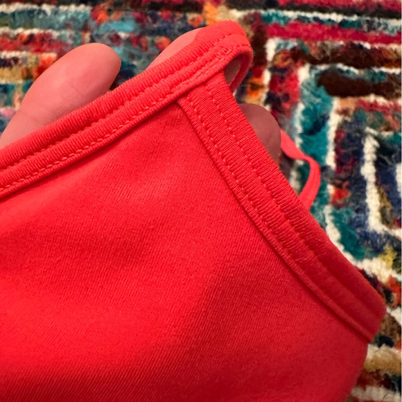 GapFit Sculpt Low Impact racerback sports bra in coral/red - Size S - Picture 6 of 7